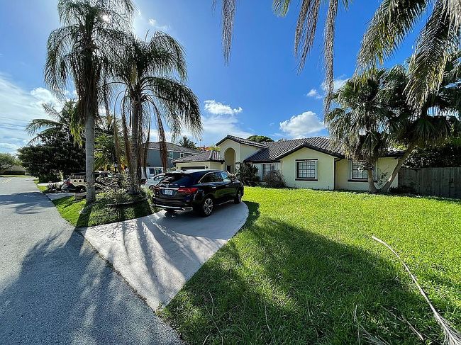 Photo of 15181 Sw 156th Ter, Miami, FL