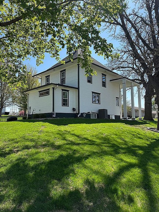 Image of 104 Ann St