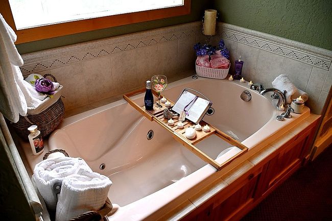 Additional photo 1 of property located at 8612 S Union Lake Dr Se