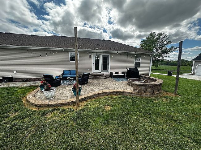 Image of 4508 Dripping Springs Rd