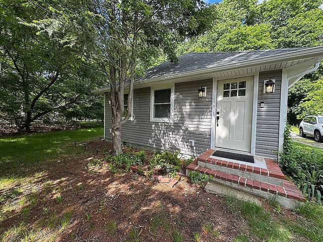 Photo of 19 Sunny Rd, Saint James, NY