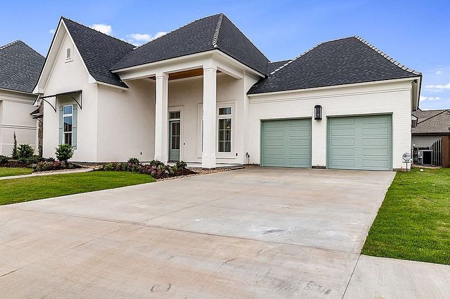Photo of 202 Rue De La Mosaique, Broussard, LA