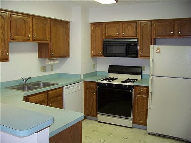 Image of 5667 Gateway Ln