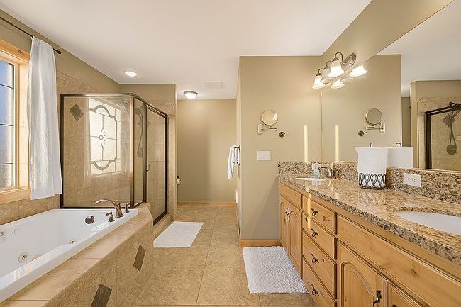 Photo of 3799 Taylor Mountain Dr, Island Park, ID