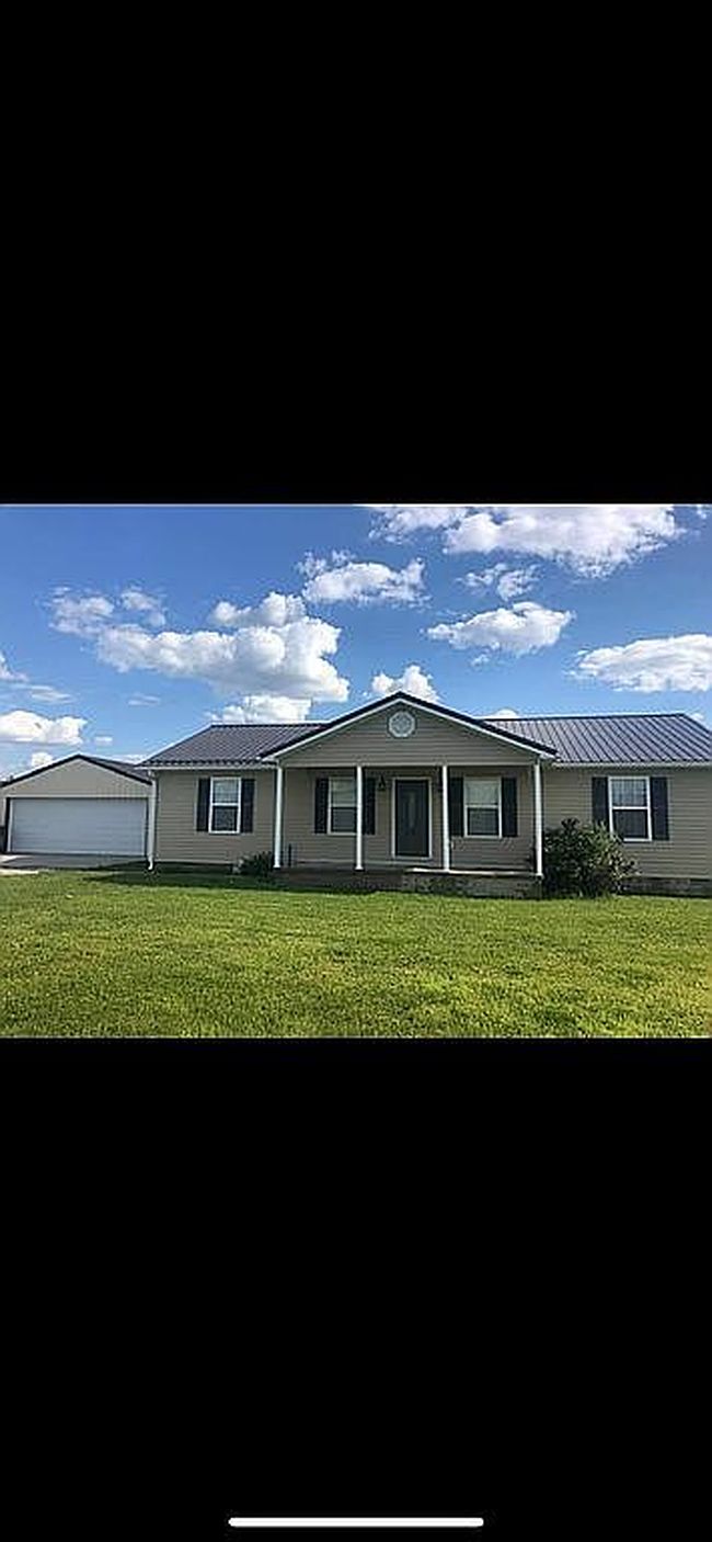 Photo of 42 Cherry Bloom Ct, Sonora, KY