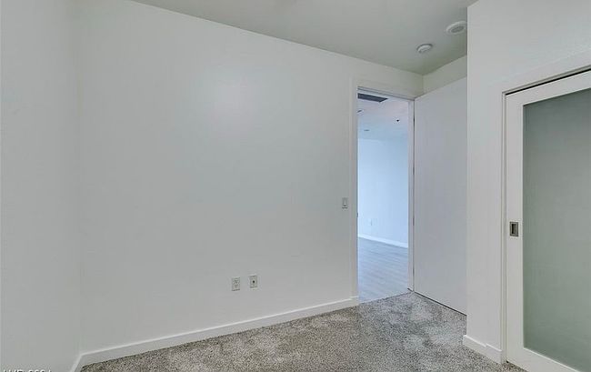 Photo of 45575 Dean Martin Dr #406, Las Vegas, NV