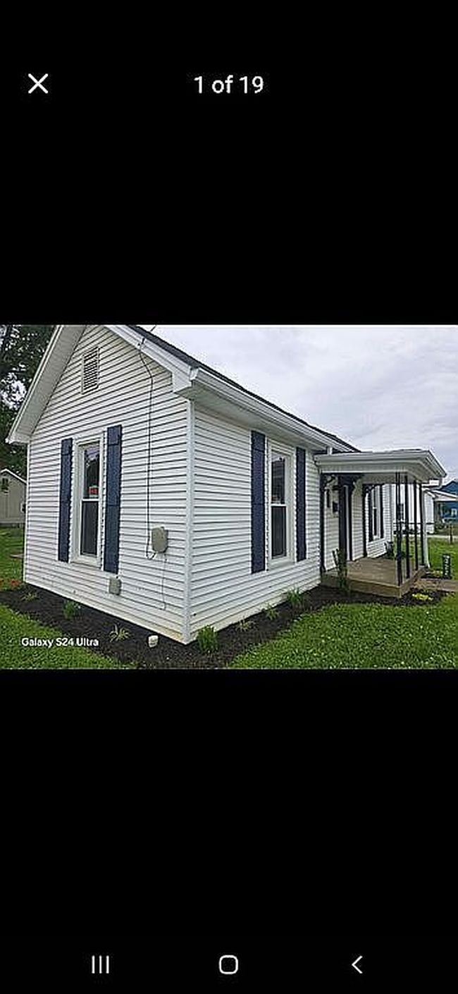 Photo of 322 W Mulberry St, Lebanon, KY