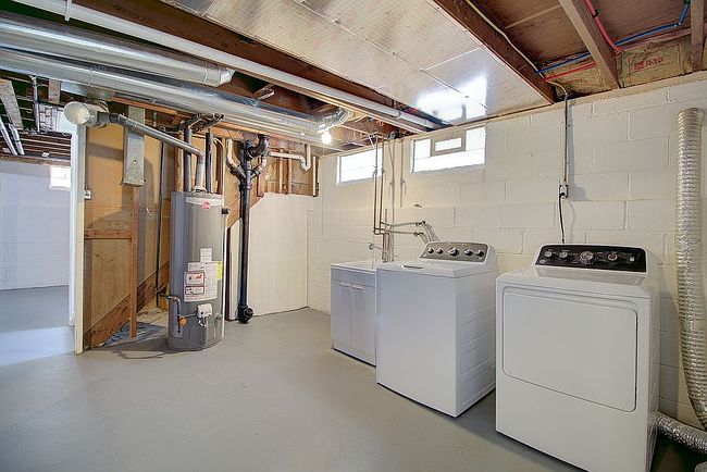Photo of 15310 Chatfield Ave, Cleveland, OH