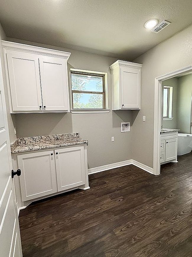 Photo of 12908 County Road 463, Tyler, TX