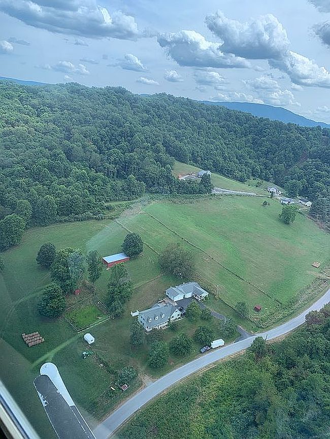 Photo of 2256 Whitley Branch Rd, North Tazewell, VA
