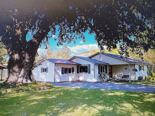 Photo of 11 Wall St, Danville, WA