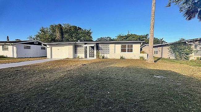 Additional photo 1 of property located at 1393 Sunland Rd