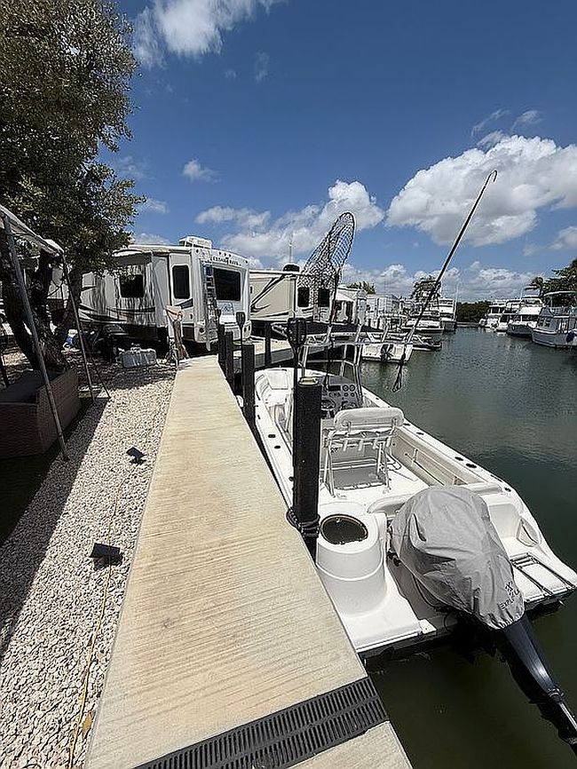 Photo of 299 Morris Ave #21, Key Largo, FL