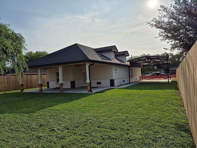 Additional photo 3 of property located at 2011 Buffalo St