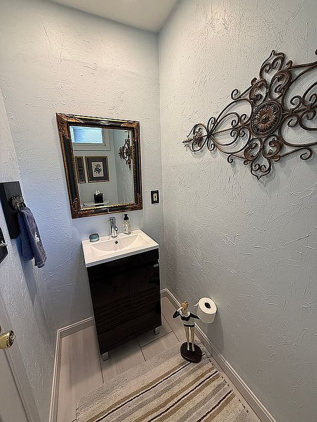 Photo of 3307 Stringtown Rd, Evansville, IN