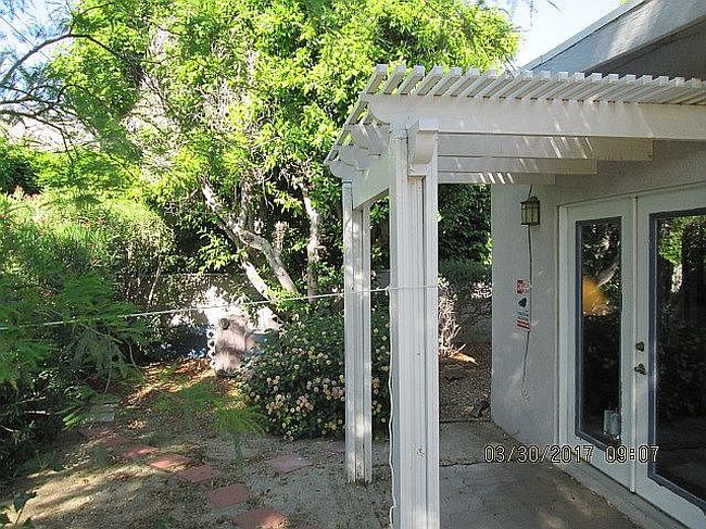 Image of 1255 E Buena Vista Dr
