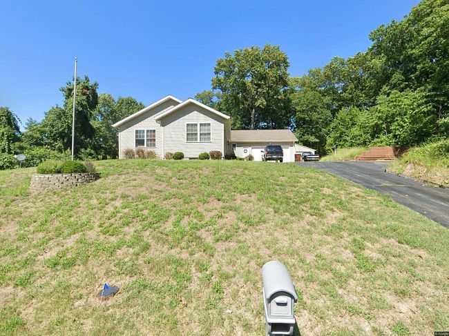 Image of 4197 Woodland Dr