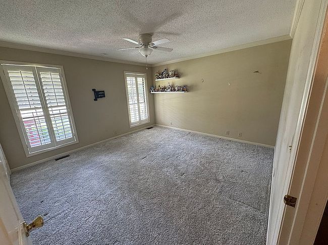 Preview of property located at 310 Lakewood Dr