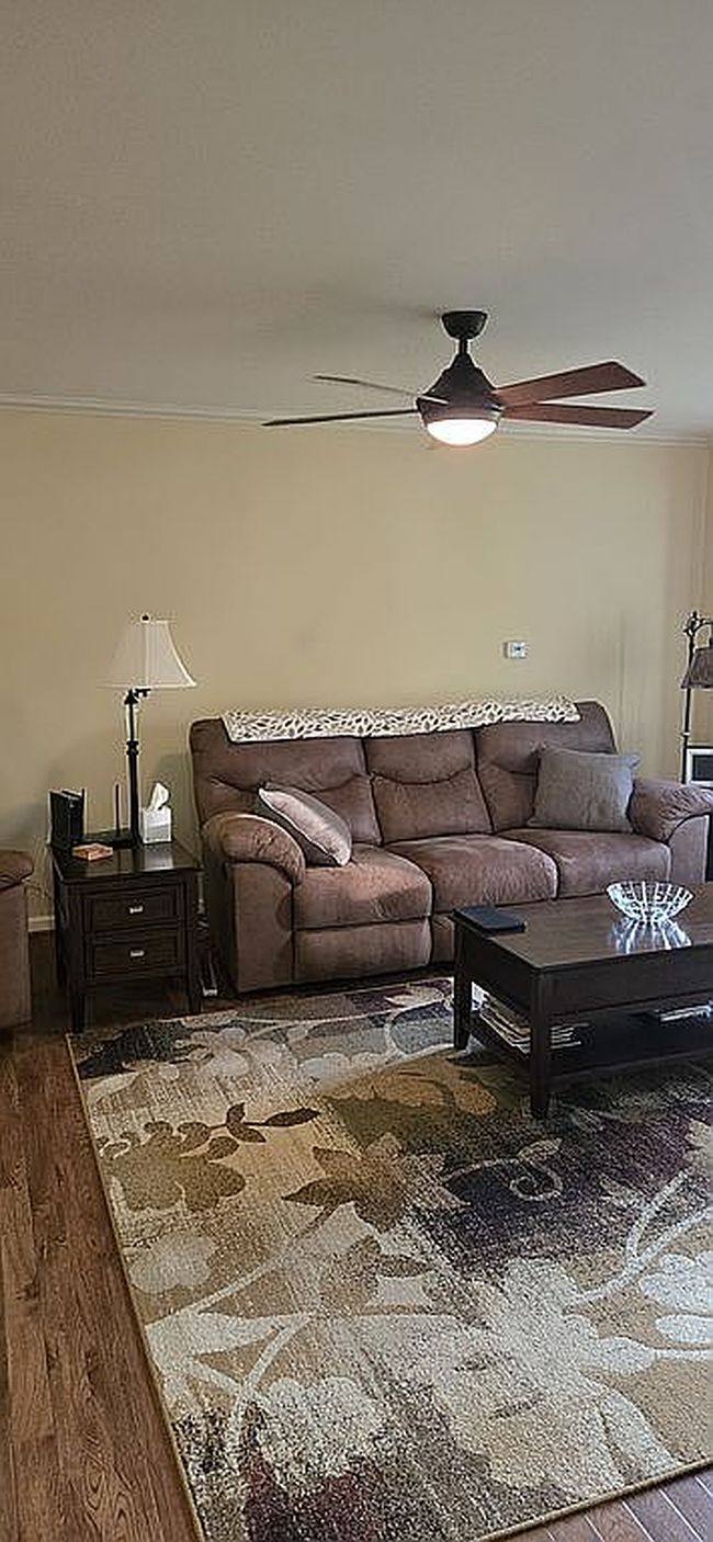 Image of 9778 Fancher Hts