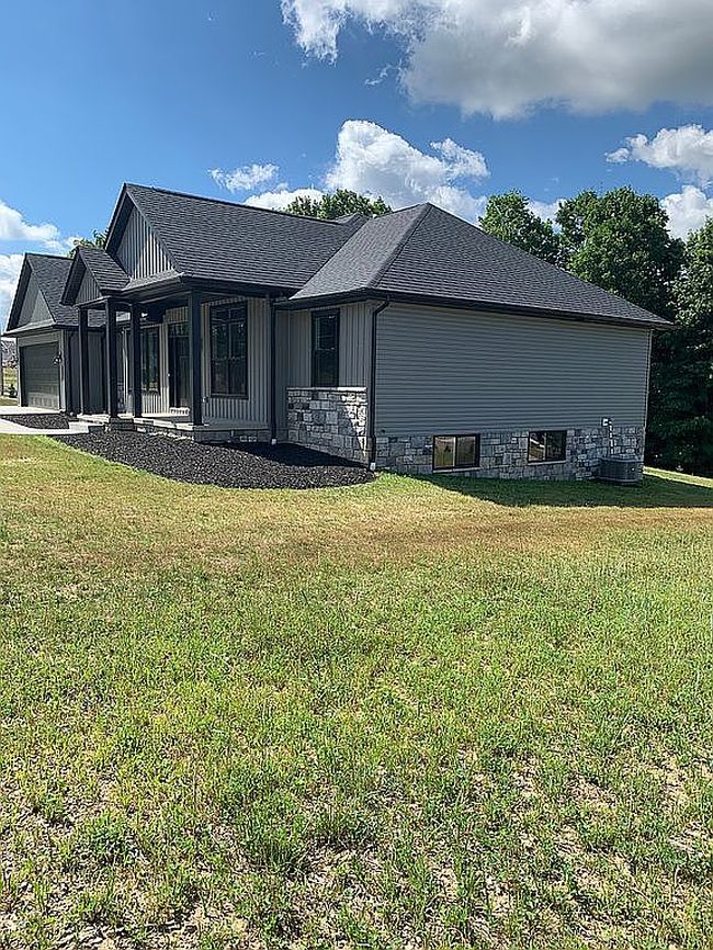 Image of 104 Plymouth Rd