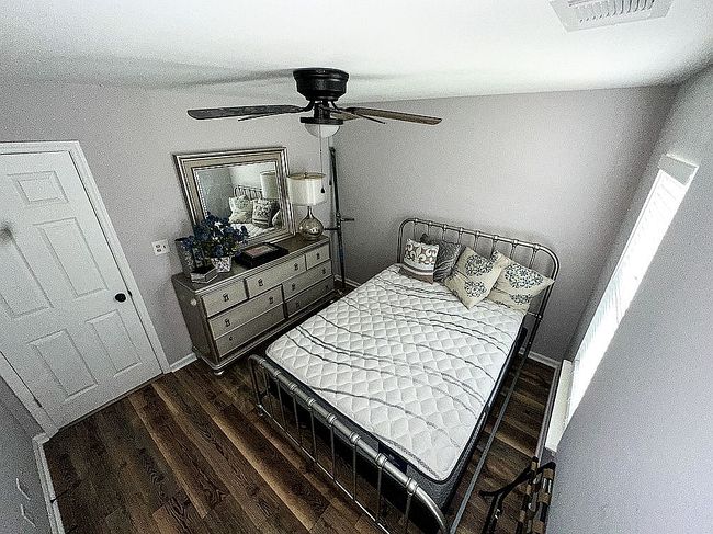 Additional photo 1 of property located at 2428 Yorkdale Dr