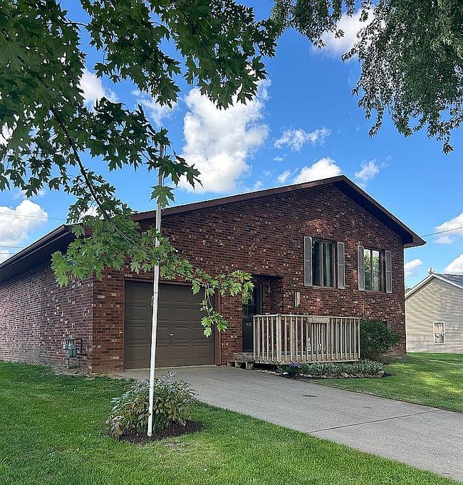 Photo of 502 Edwards St
