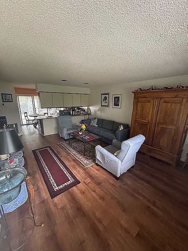 Photo of 341 New Market Ct, Chesterbrook, PA