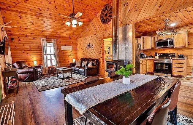 Image of 33 Twin Fork Rd