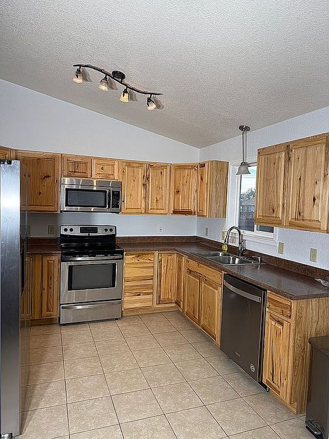 Photo of 228 E Arvada Dr, Pueblo West, CO