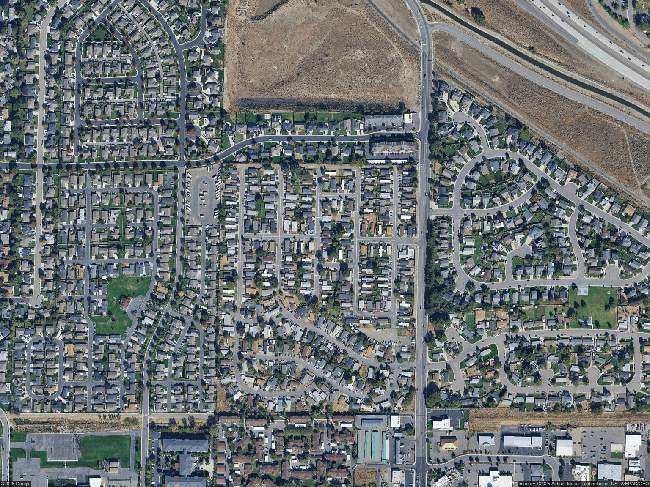 2105 N Steptoe St Trailer 165, Kennewick, WA