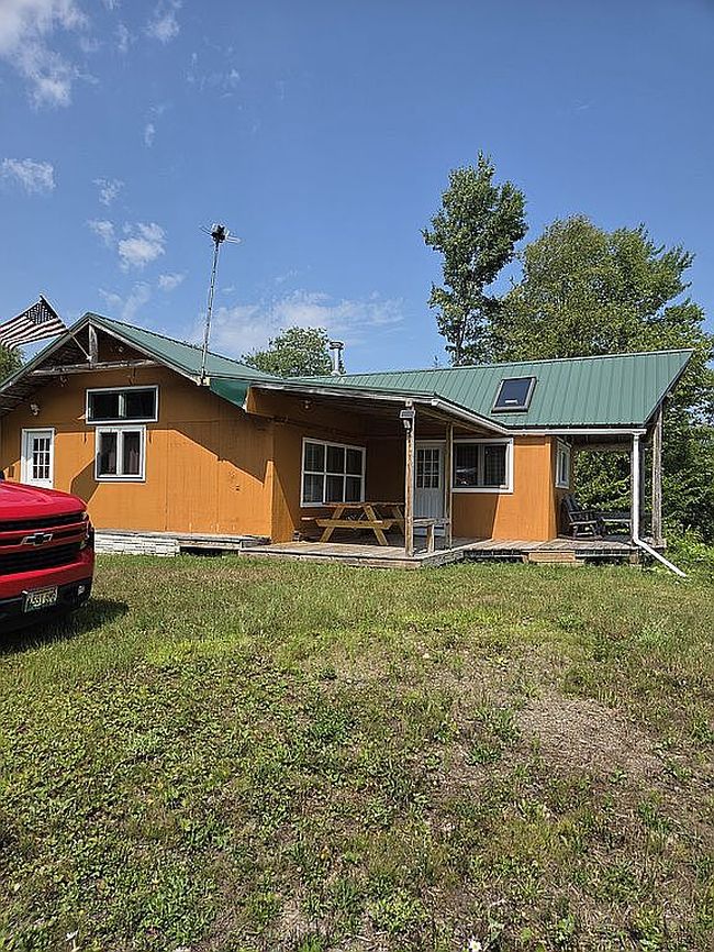 Photo of 846 Notch Rd, Skowhegan, ME