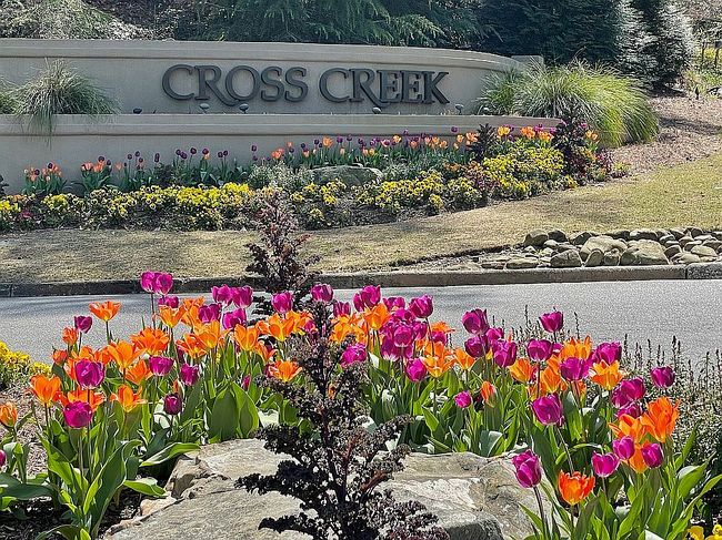 173 Amherst Pl Nw #173, Atlanta, GA