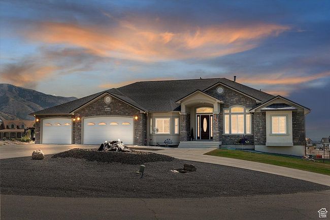 Preview of property located at 898 E 260 N