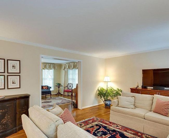 Photo of 744 Ridge Dr, Mc Lean, VA