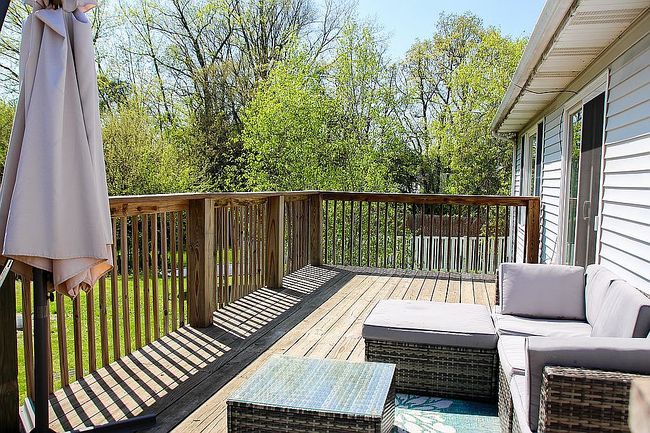 Image of 1015 Claire Ln