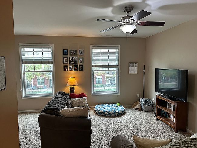 Image of 1168 Foster Rd