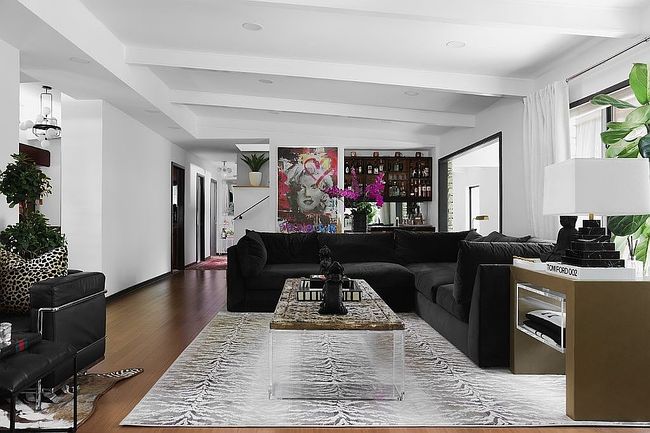 Image of 2401 Jarratt Ave