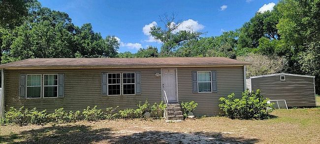 Photo of 9903 E Fowler Ave, Thonotosassa, FL