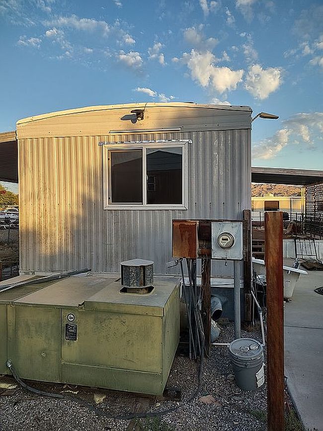 Additional photo 2 of property located at 1380 Winkler Ln