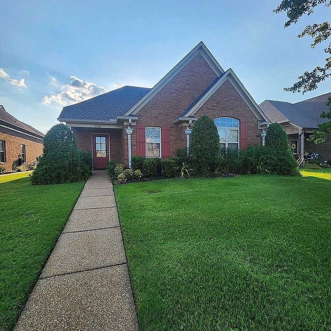 Photo of 5921 Foxdale Loop, Southaven, MS