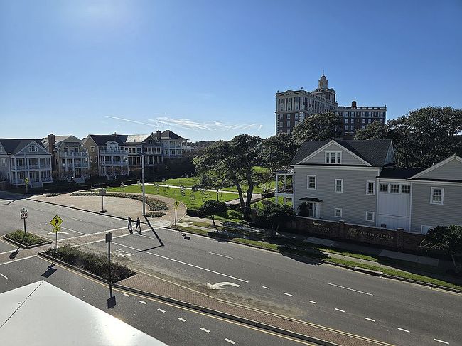 Image of 4135 Atlantic Ave #303