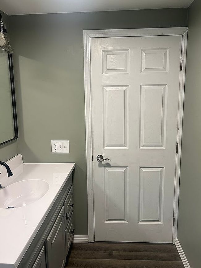 Photo of 1960 Waterview Way, Crystal, MI
