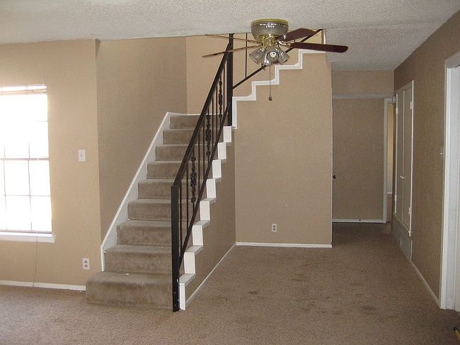 Photo of 2317 Siesta Ln