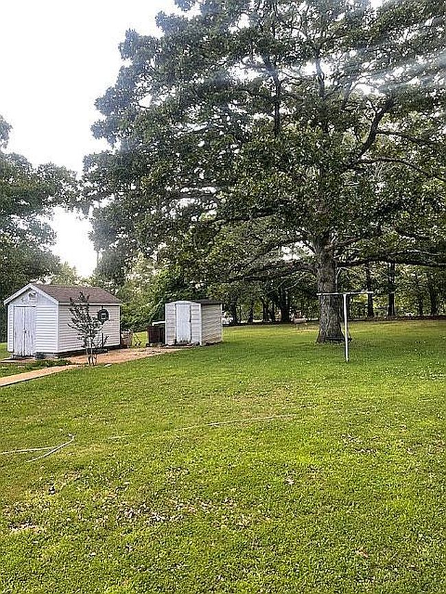 Image of 2841 Windwood Dr