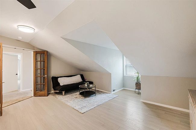Image of 223 N Balm St