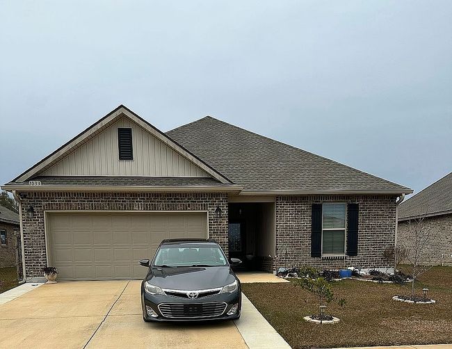 Image of 1033 Stella Rd