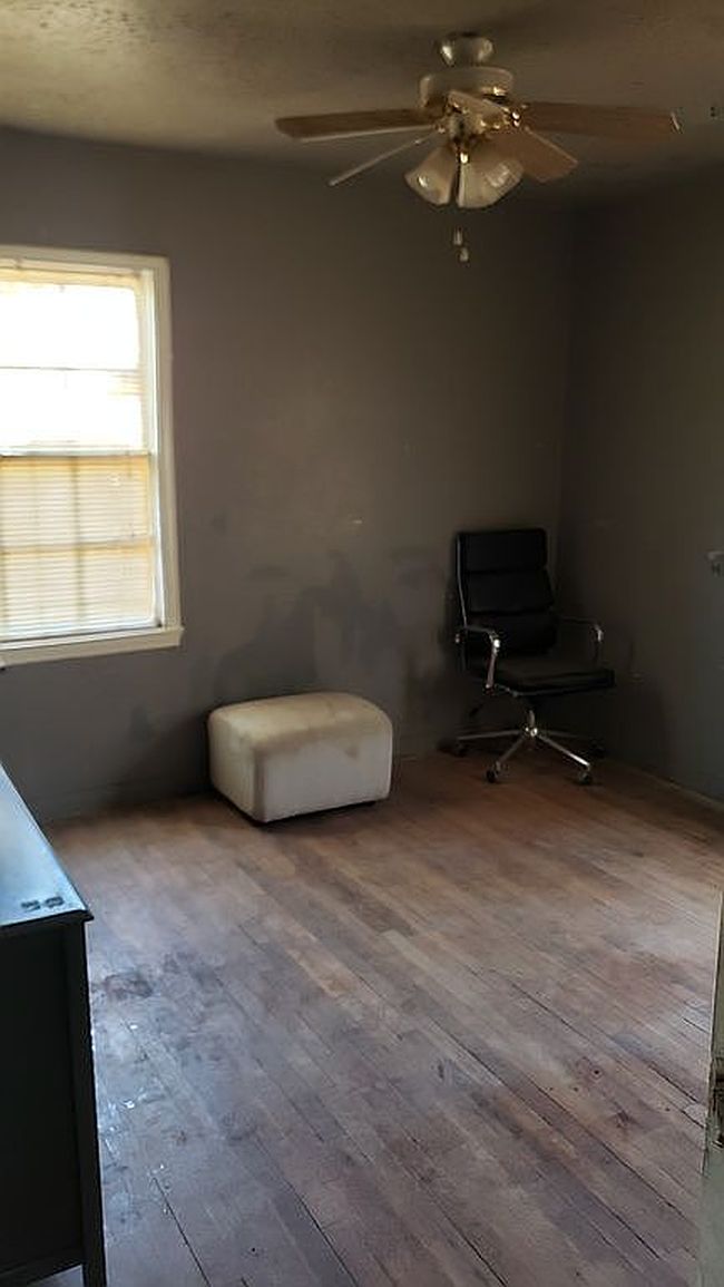 Photo of 2617 35th St, Lubbock, TX