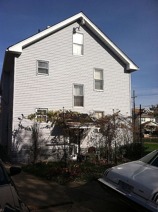 Additional photo 2 of property located at 19008 Shawnee Ave