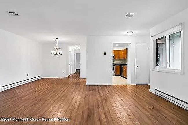 Photo of 96 Friendship Ct, Red Bank, NJ