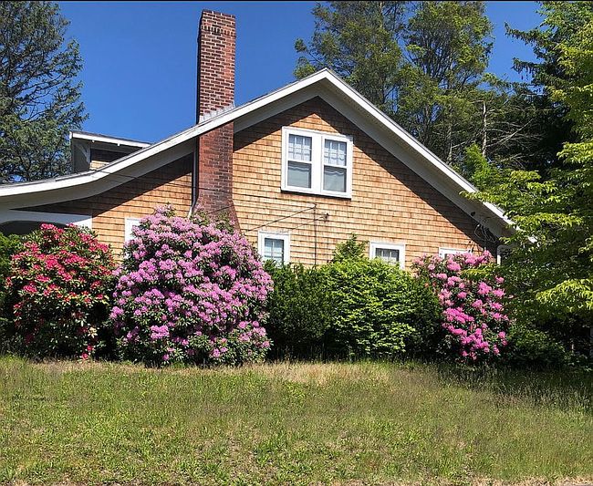 Photo of 700 Pleasant St
